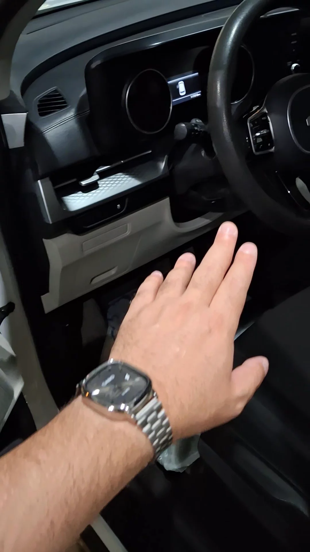 كيا كرنفال LX 2023