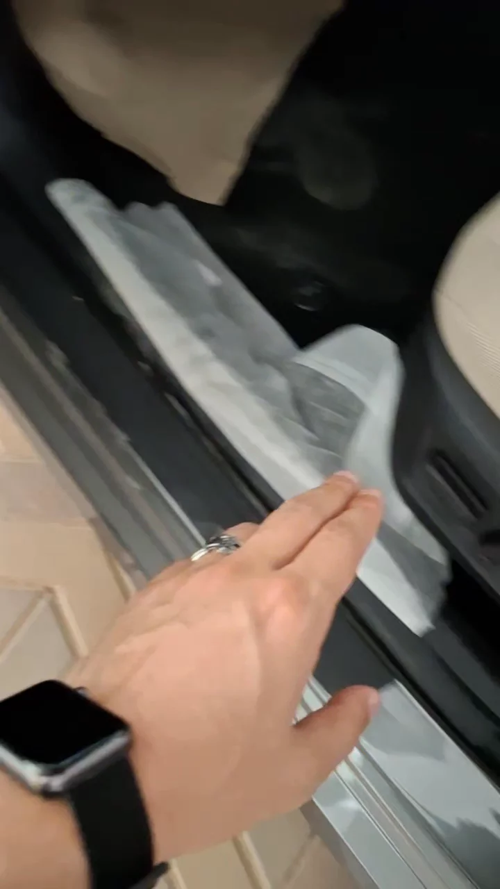 Car video thumbnail 1 of 10