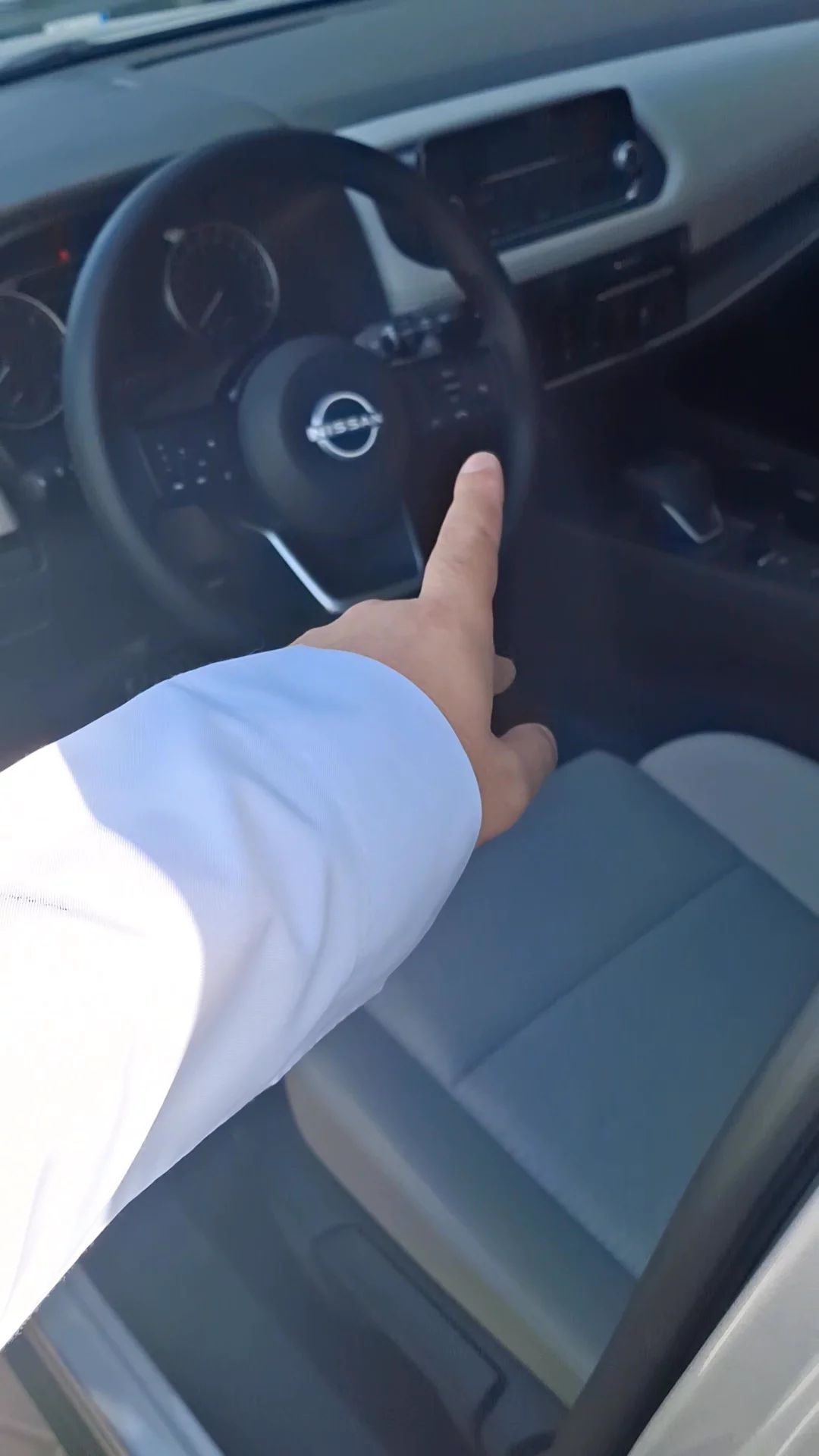 Nissan X-Trail s 5 seats 2024