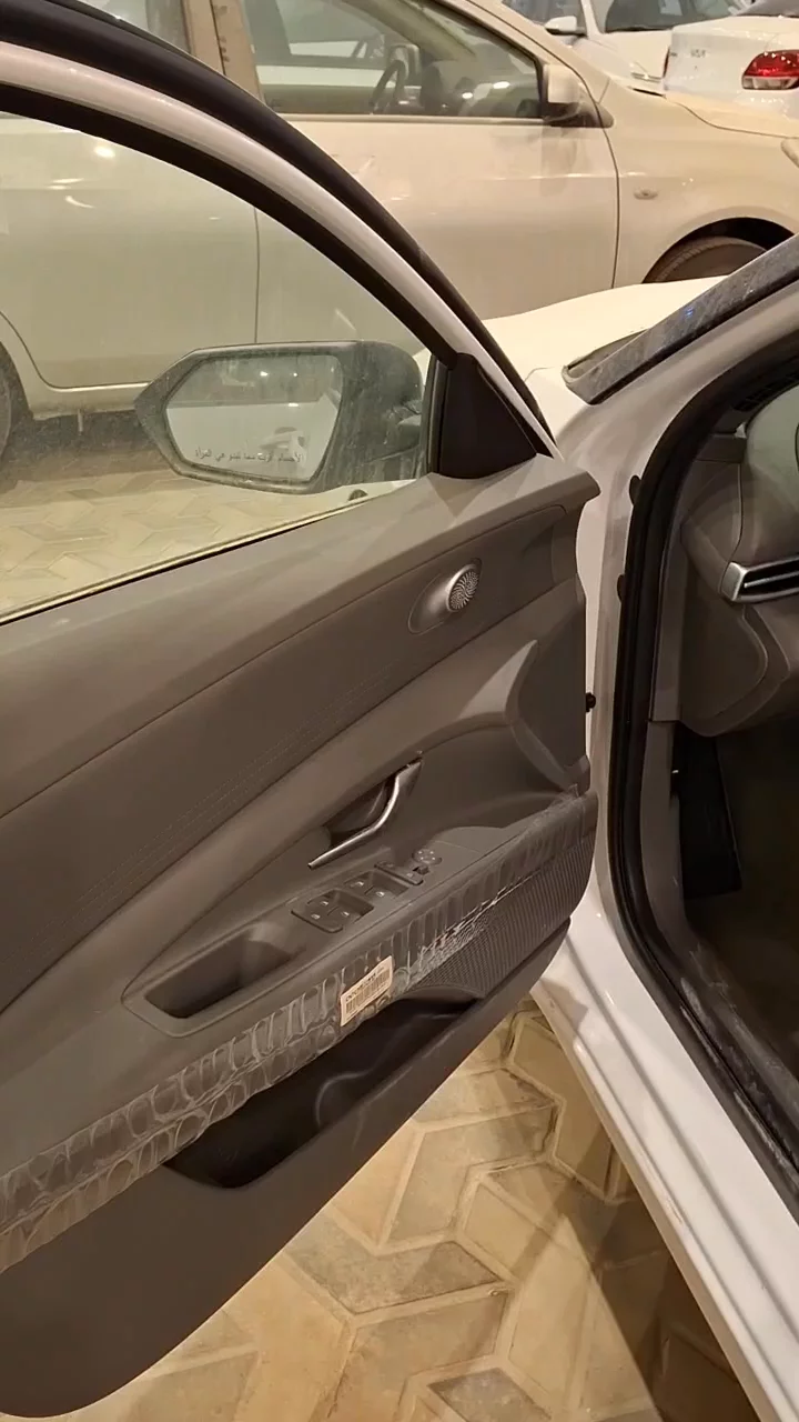 Hyundai Elantra smart 2026