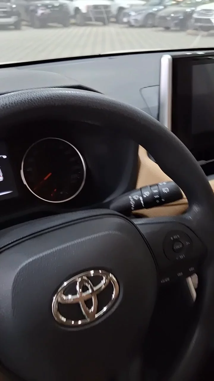 Car video thumbnail 1 of 10