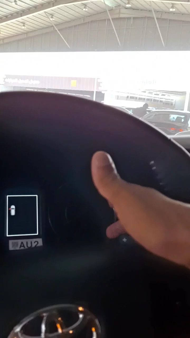 Car video thumbnail 1 of 10