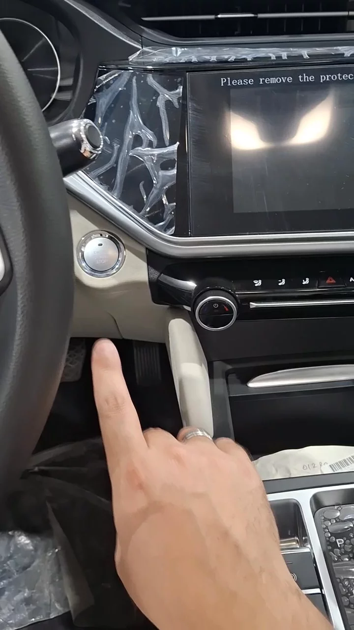 Car video thumbnail 1 of 10