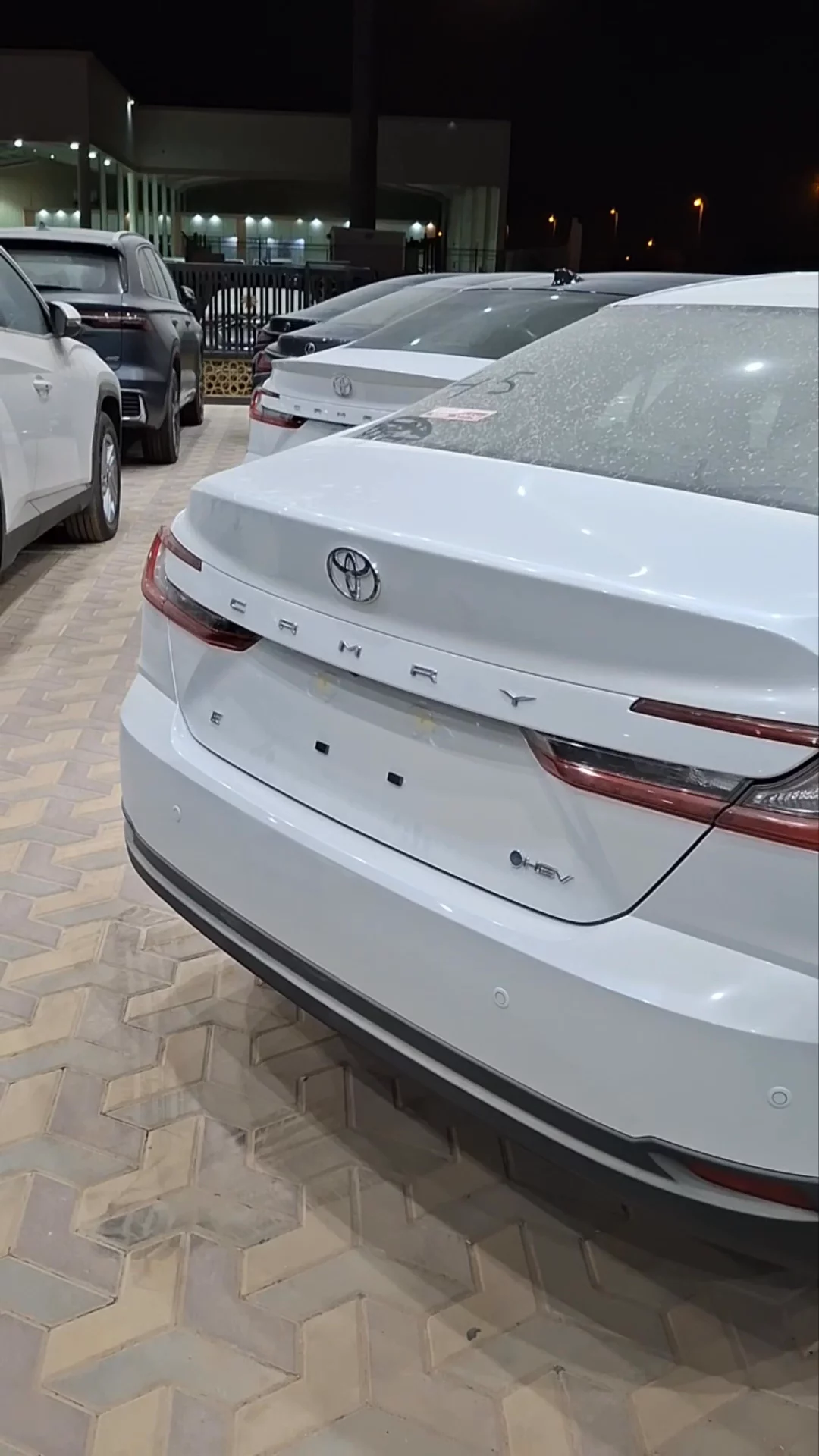 Car video thumbnail 1 of 10