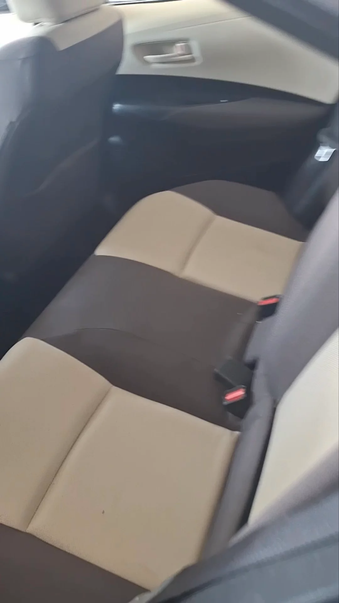 Car video thumbnail 1 of 8