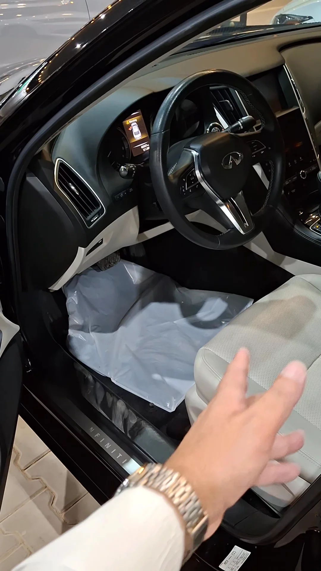 Infiniti Q50 3.0T 2022