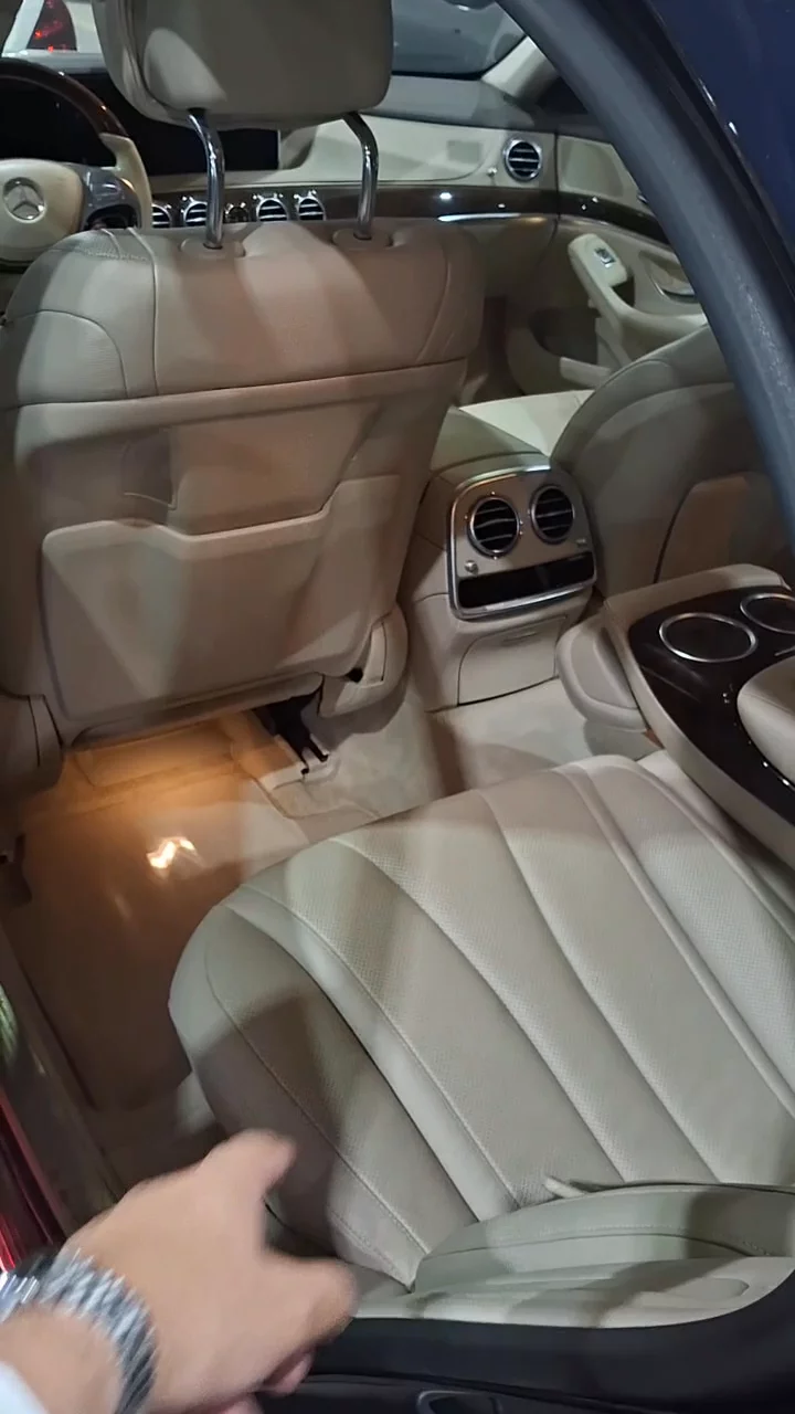 Car video thumbnail 1 of 9