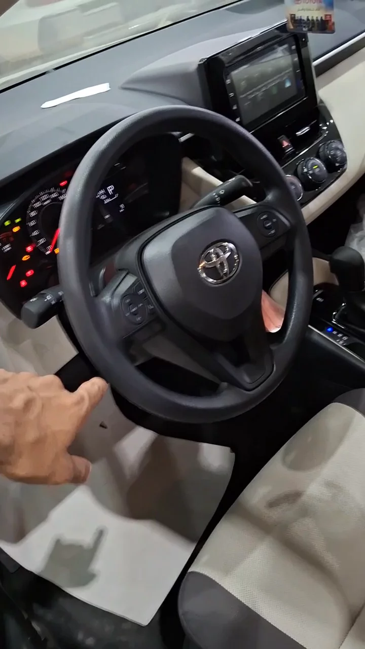 Car video thumbnail 1 of 10