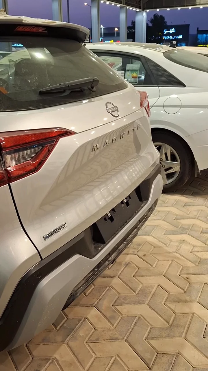 نيسان ماغنايت S 2025