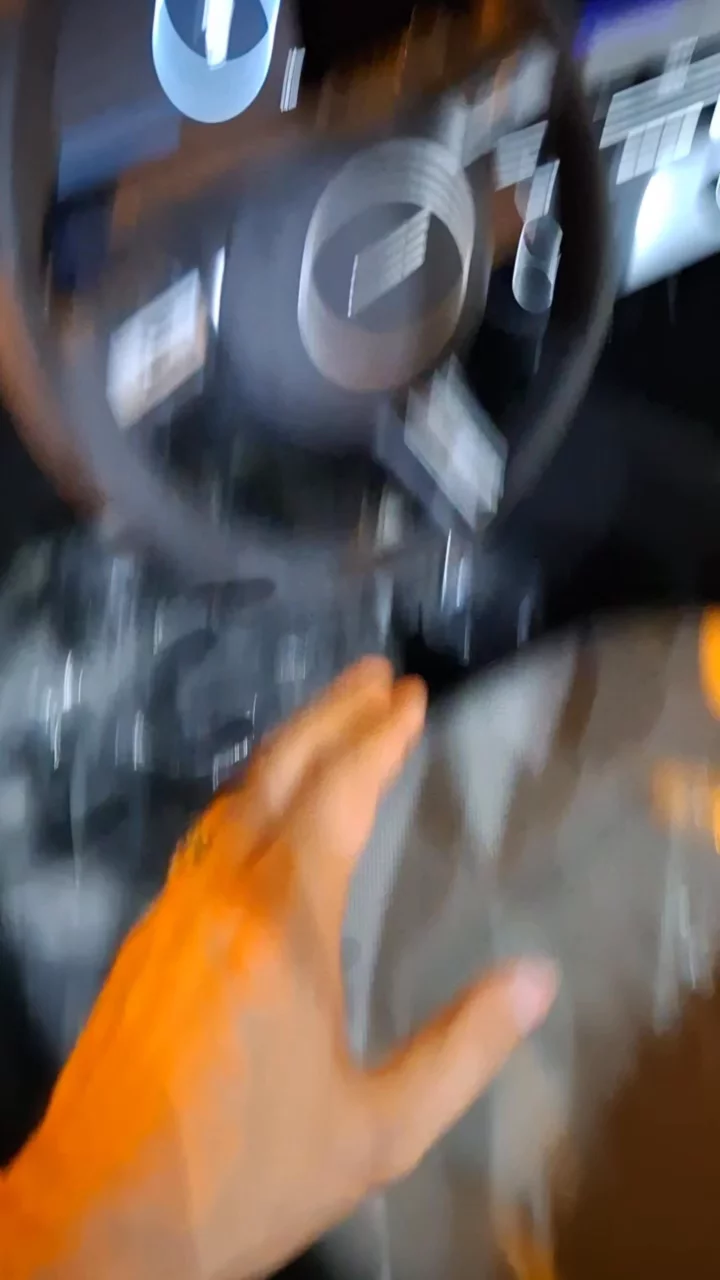 Car video thumbnail 1 of 10