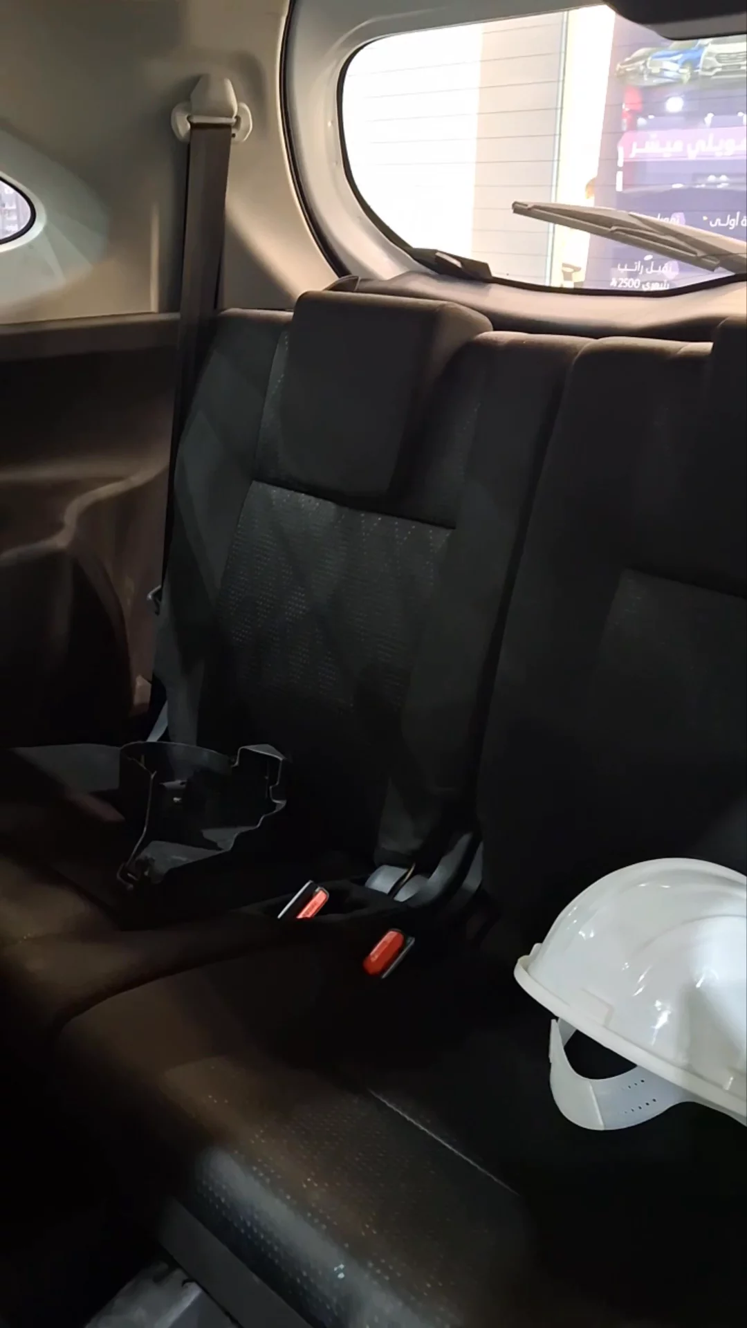 Car video thumbnail 1 of 10