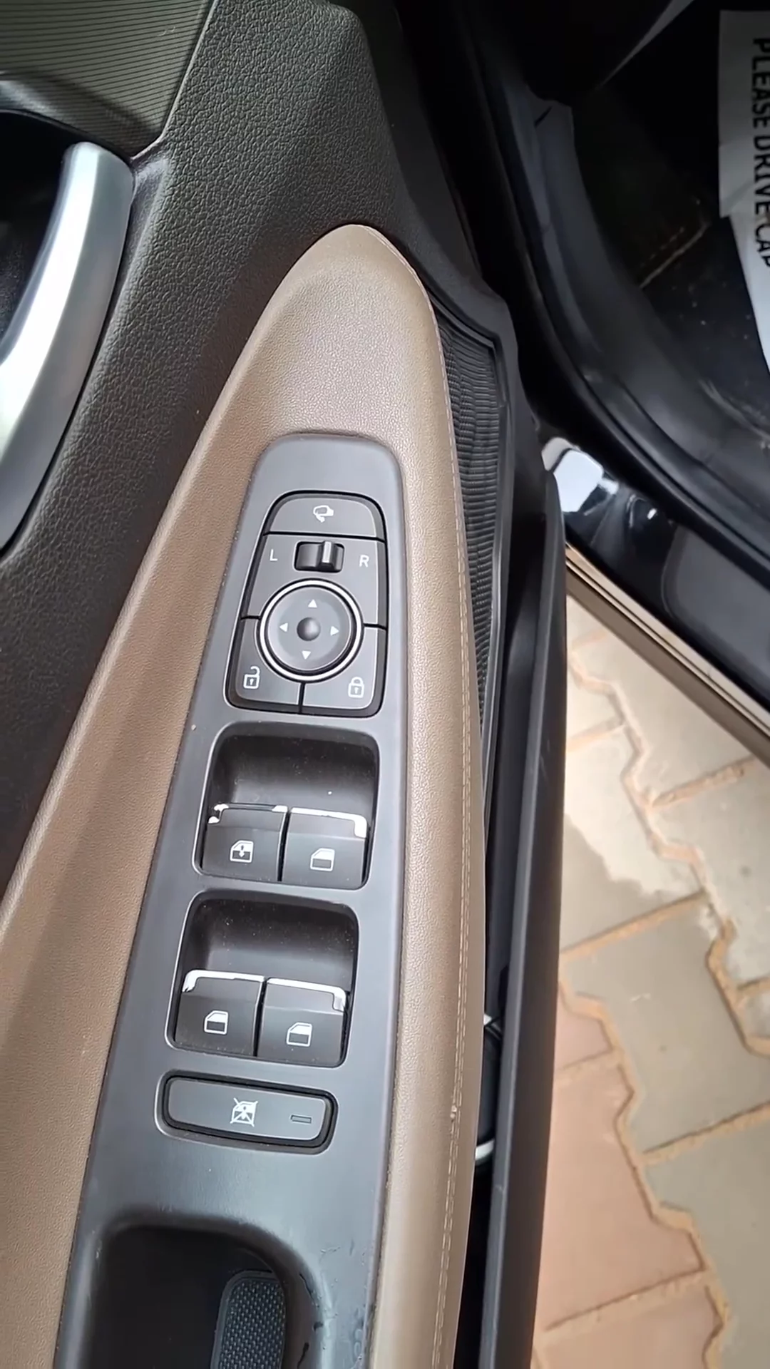 Car video thumbnail 1 of 14