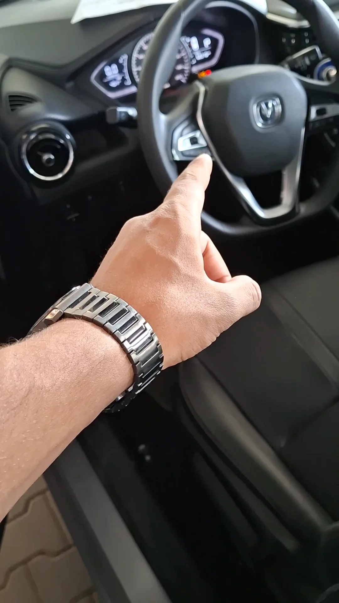 Changan Alsvin full option 2023