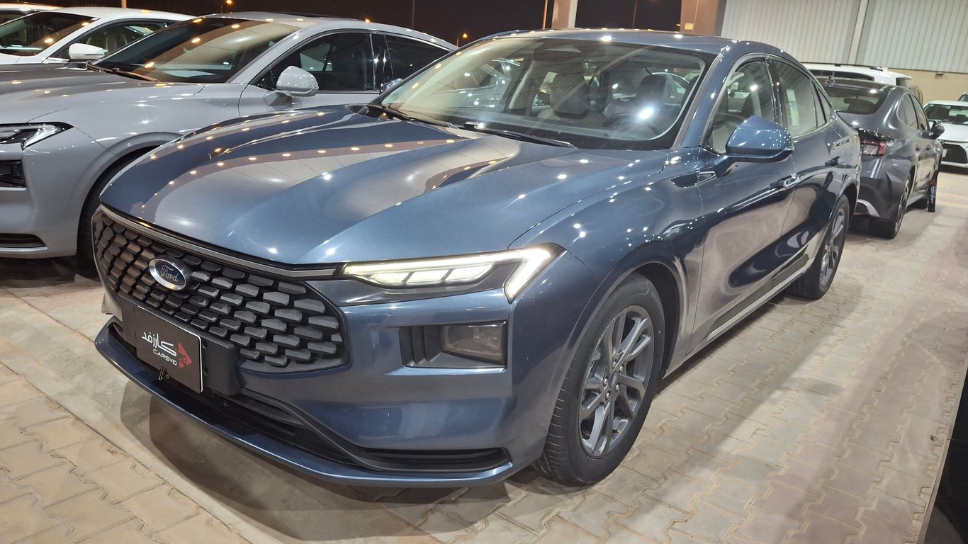 فورد تورس 2025