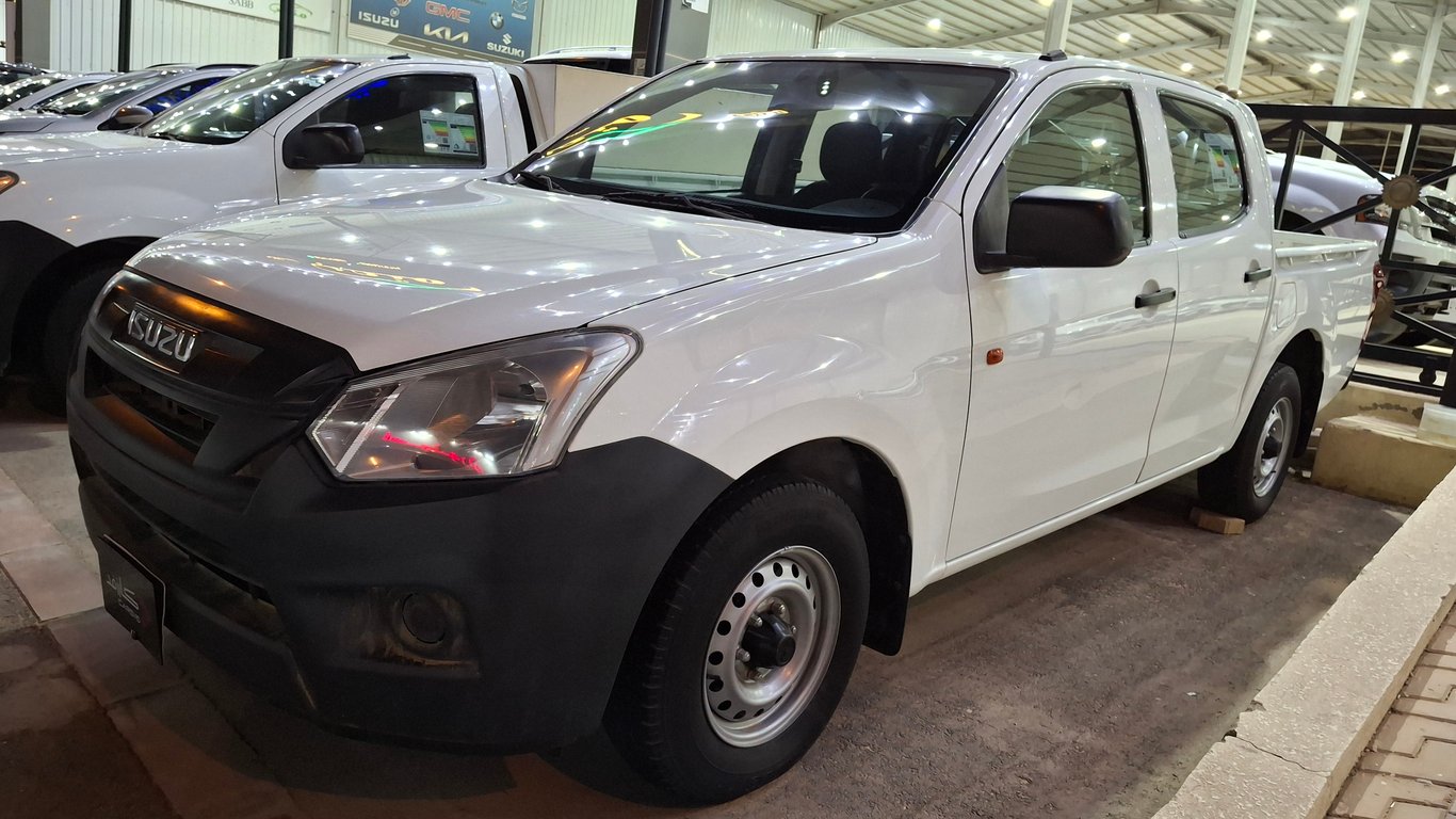 ايسوزو DMAX 2023