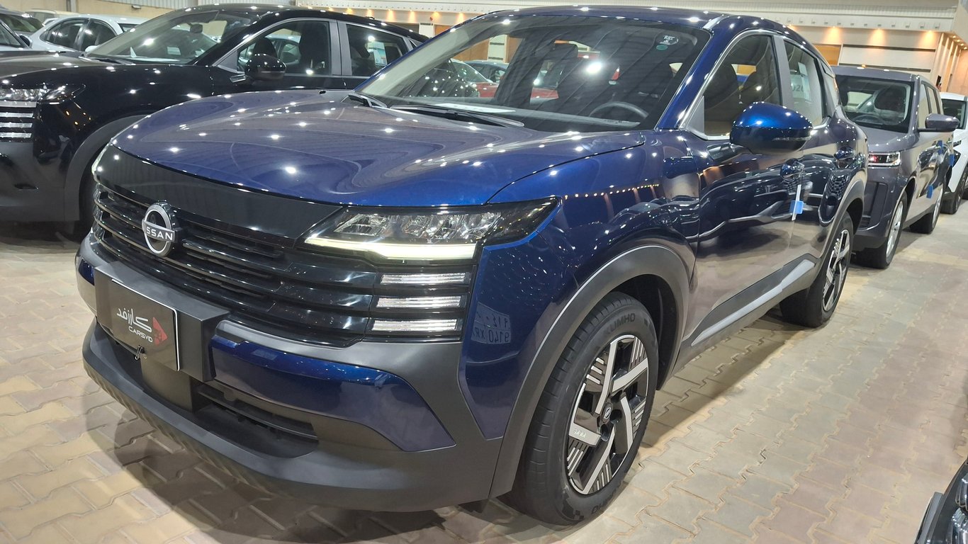 نيسان كيكس 2025