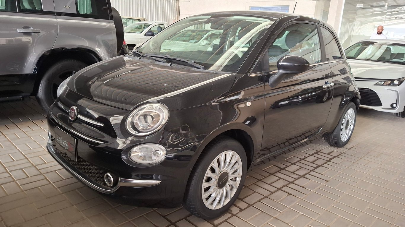 فيات 500 2024