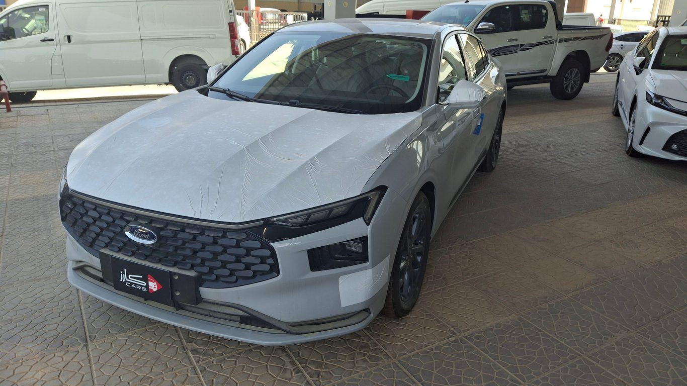 فورد تورس 2025