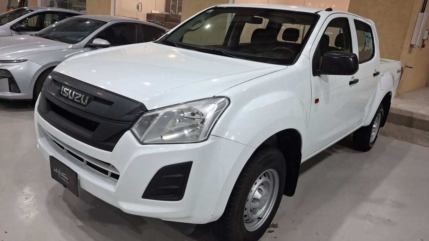 ايسوزو DMAX 2023