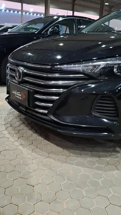 شاهد الفيديو