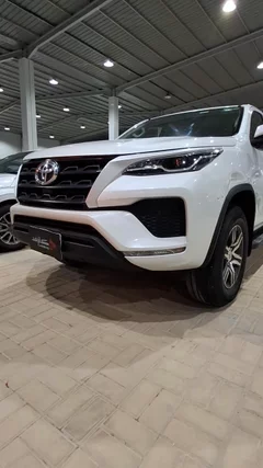شاهد الفيديو