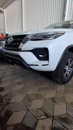 شاهد الفيديو