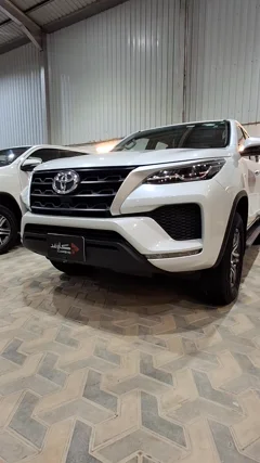 شاهد الفيديو