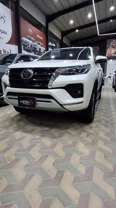 شاهد الفيديو
