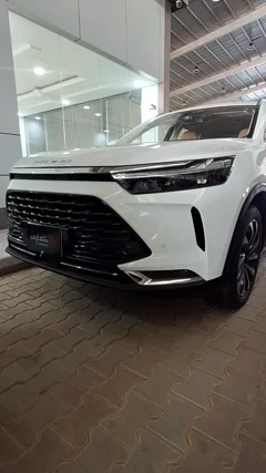 شاهد الفيديو