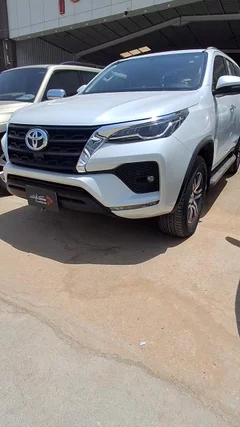 شاهد الفيديو