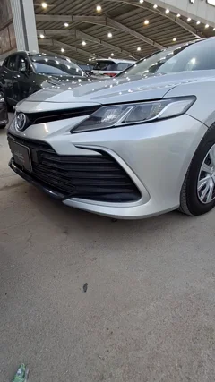 تويوتا كامري LE 2024