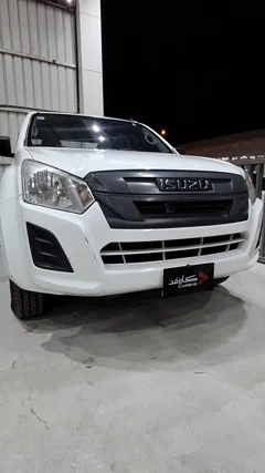 ايسوزو دي ماكس STD 2023