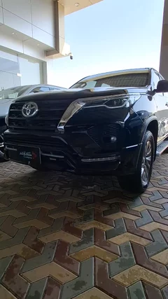 شاهد الفيديو