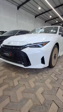 شاهد الفيديو